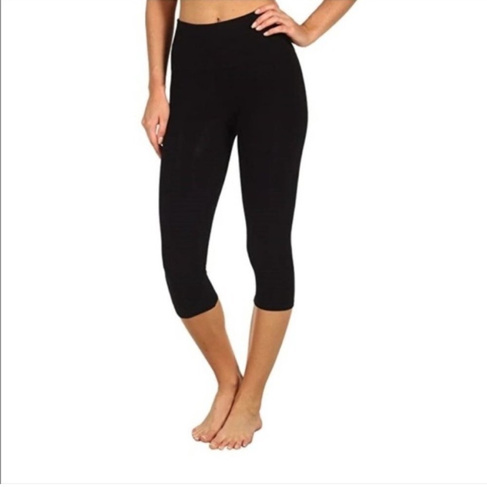 Spanx *Like New* Cropped Leggings Size XL